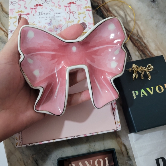 Pink Bow Tray and Gold Bow Earrings - Picture 3 of 5